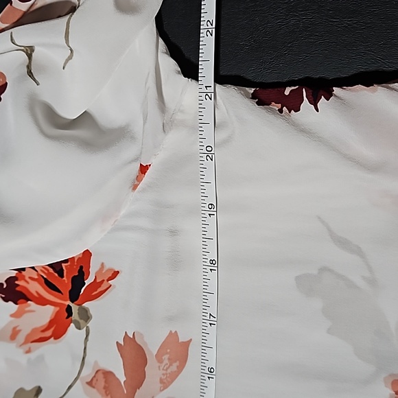 Joie Floral Bohemian Mandarin Collar Wide Wrist Button Down Blouse 100% Viscose - Picture 9 of 9